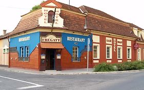Fregatt Bár